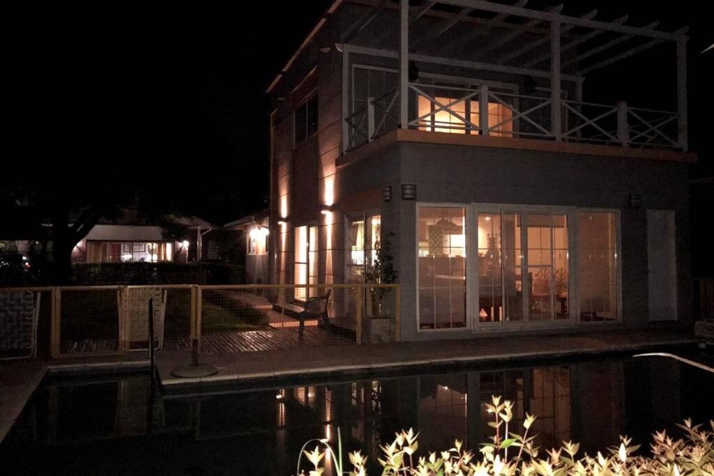 La Naturaleza De Parque Leloir En Familia Villa Leloir Exterior foto