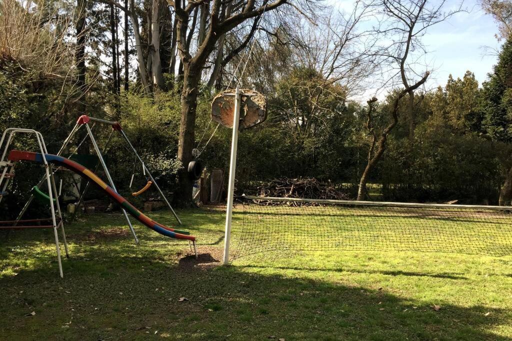 La Naturaleza De Parque Leloir En Familia Villa Leloir Exterior foto