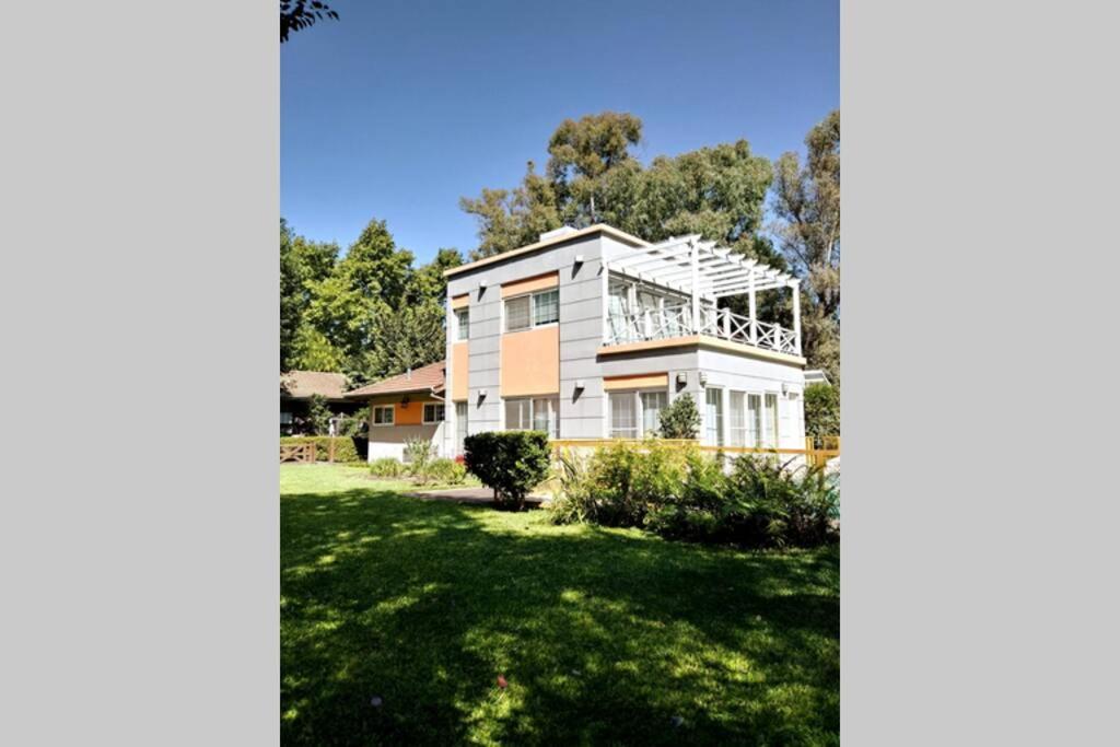 La Naturaleza De Parque Leloir En Familia Villa Leloir Exterior foto